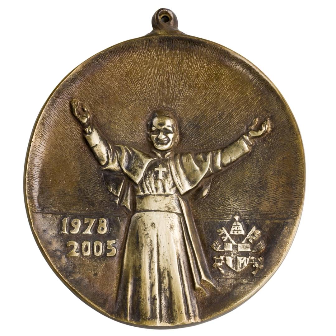 Medalion z Papieżem M7