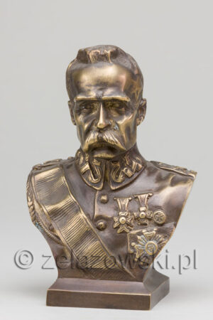 Popiersie Piłsudskiego P6