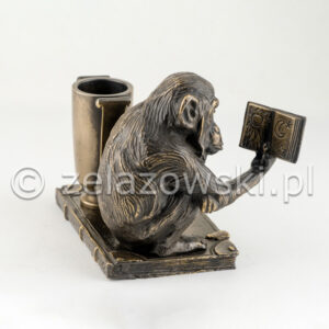 Figura Małpa z książką Z99
